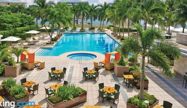 The Four Seasons Hotel Miami