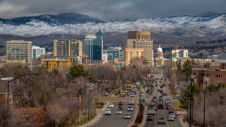 Apply for ESTA USA Visa and head to Boise Idaho